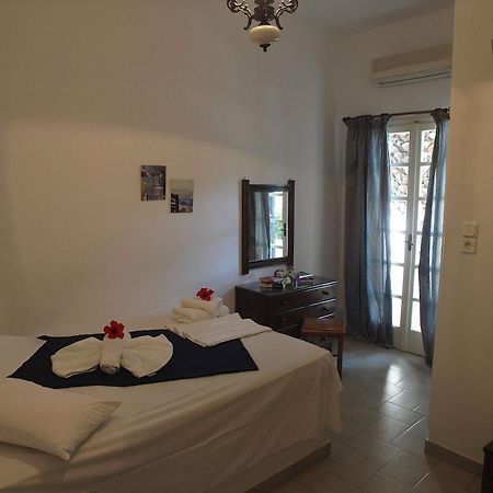 Eden Ios Rooms Mylopotas Buitenkant foto