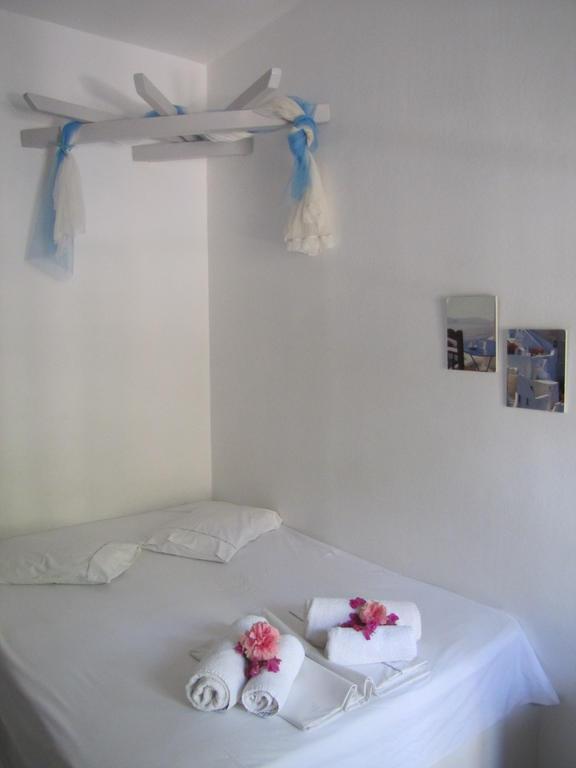 Eden Ios Rooms Mylopotas Buitenkant foto